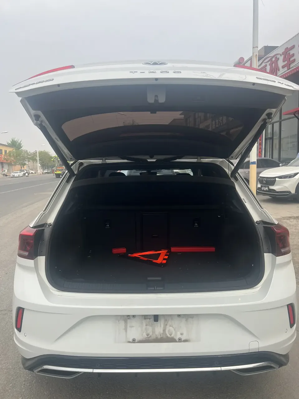 Volkswagen T-Roc Tanyue 280TSI DSG 2WD R-Line Pro PLUS 2022 — миниатюра 5