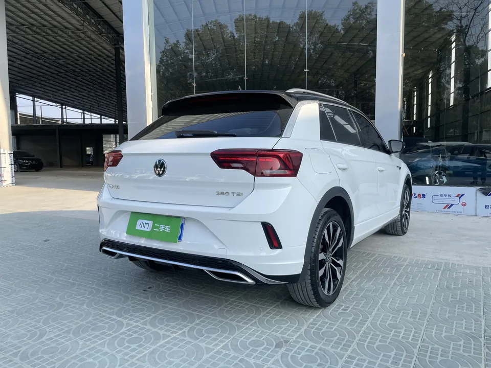Volkswagen T-Roc Tanyue 280TSI DSG 2WD R-Line Pro PLUS 2022 — миниатюра 2
