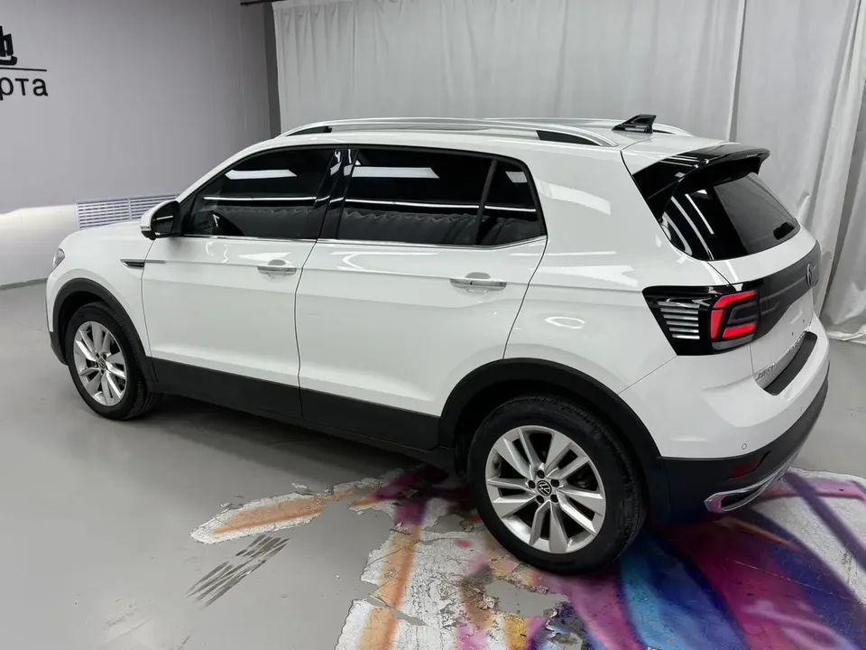 Volkswagen Tu Kai 2021 Tukai 280TSI DSG Comfort Edition 2022 — миниатюра 4