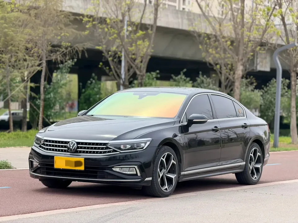 Volkswagen Magotan 2023