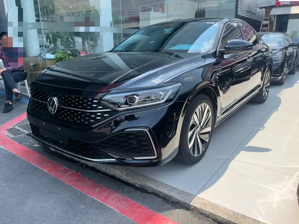 Volkswagen Passat 2022
