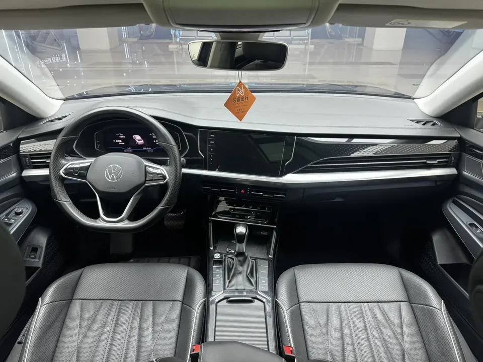 Volkswagen Passat Passat 2022 330TSI Starry Sky Deluxe Edition 2022 — миниатюра 4
