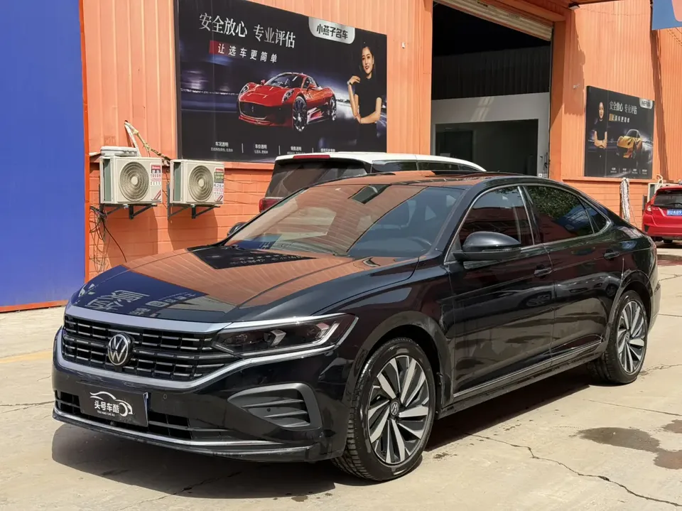 Volkswagen Passat 2024