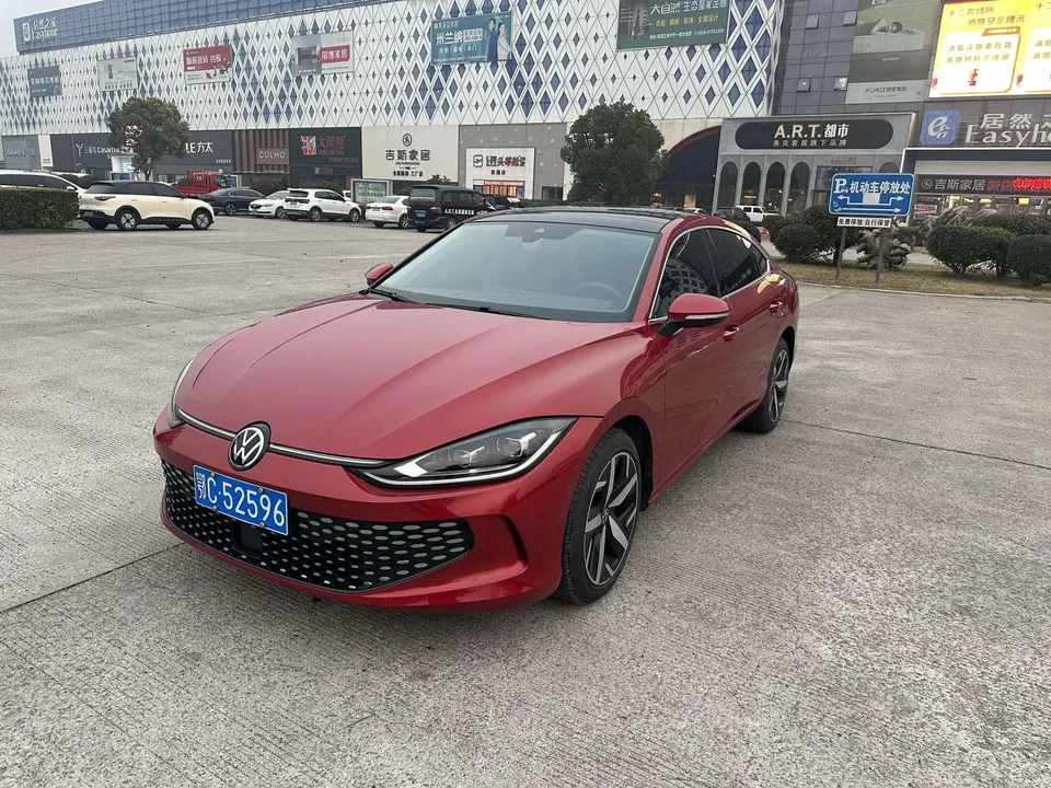 Volkswagen Lamando 2024 Lingdu Lingdu L 280TSI DSG Cool Edition 2024 — фото 1, купить с доставкой в Москву