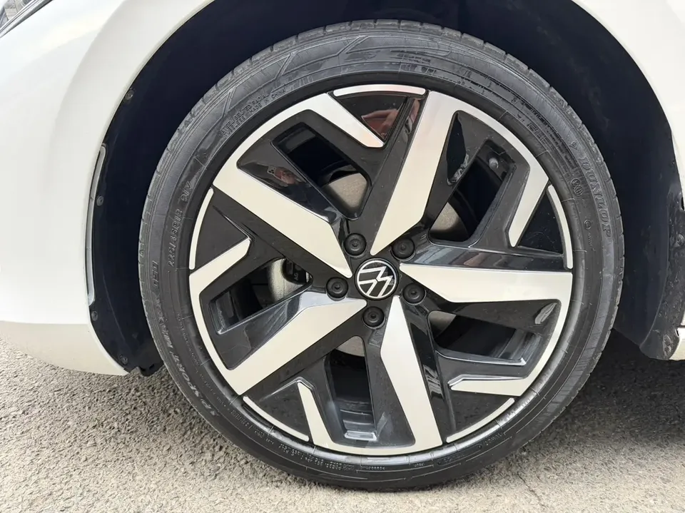 Volkswagen Lamando Lingdu Lingdu L 280TSI DSG Cool Edition 2023 — миниатюра 3