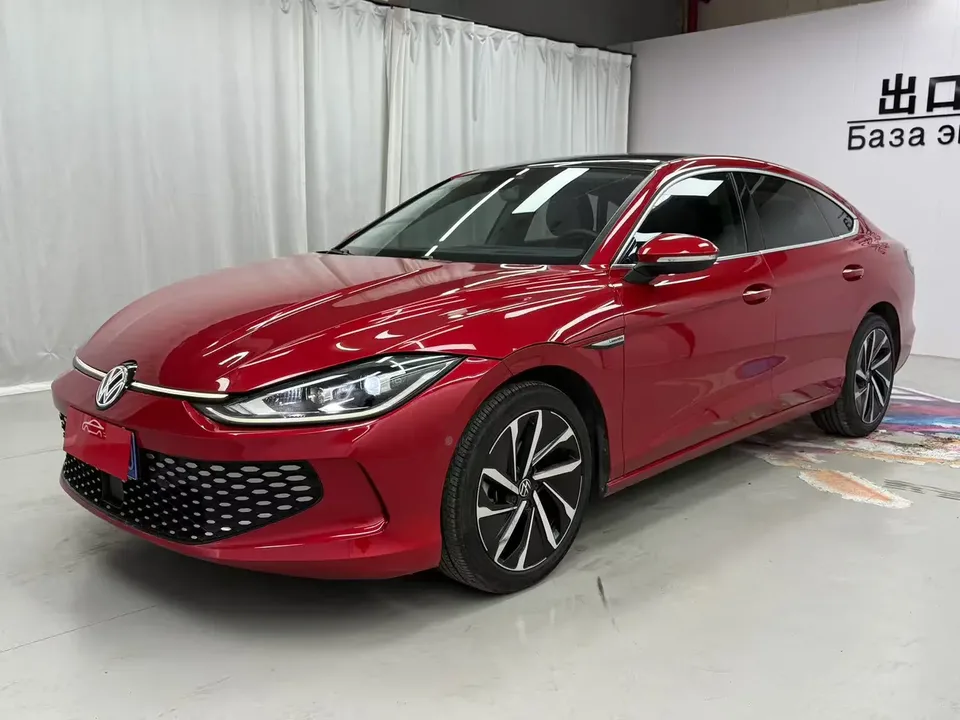 Volkswagen Lamando Lingdu 2022 Lingdu L 280TSI DSG Super Hot Flagship Edition 2022 — photo 1, buy with delivery to Moscow