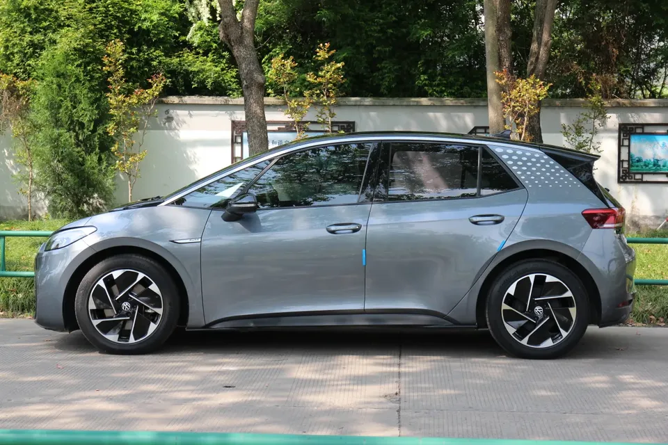 Volkswagen ID.3 pure version 2022 — миниатюра 4