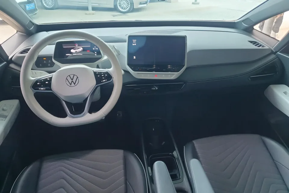 Volkswagen ID.3 Outstanding Edition 2024 — миниатюра 5