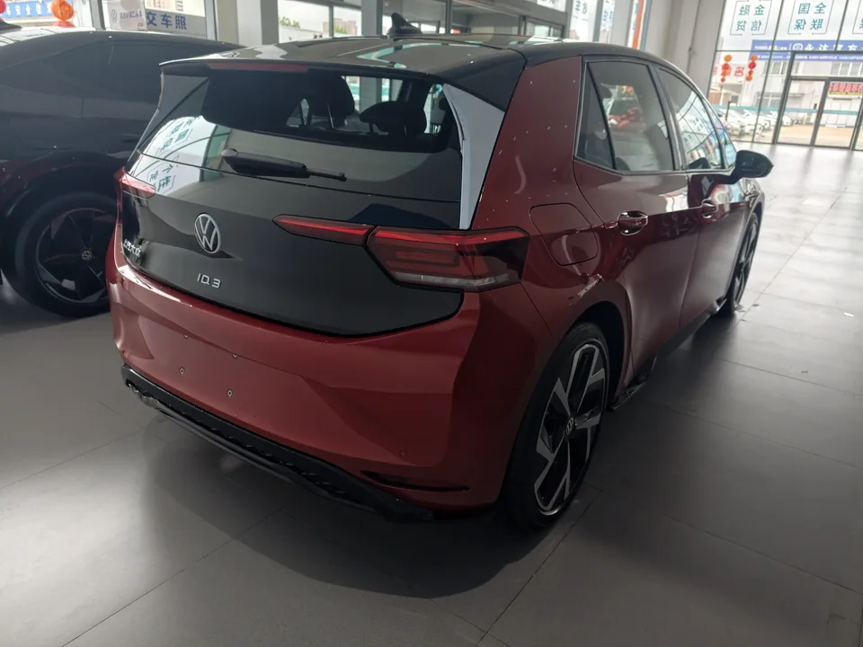 Volkswagen ID.3 Volkswagen ID.3 2026 Smart Edition GTX Kit 2025 — миниатюра 4