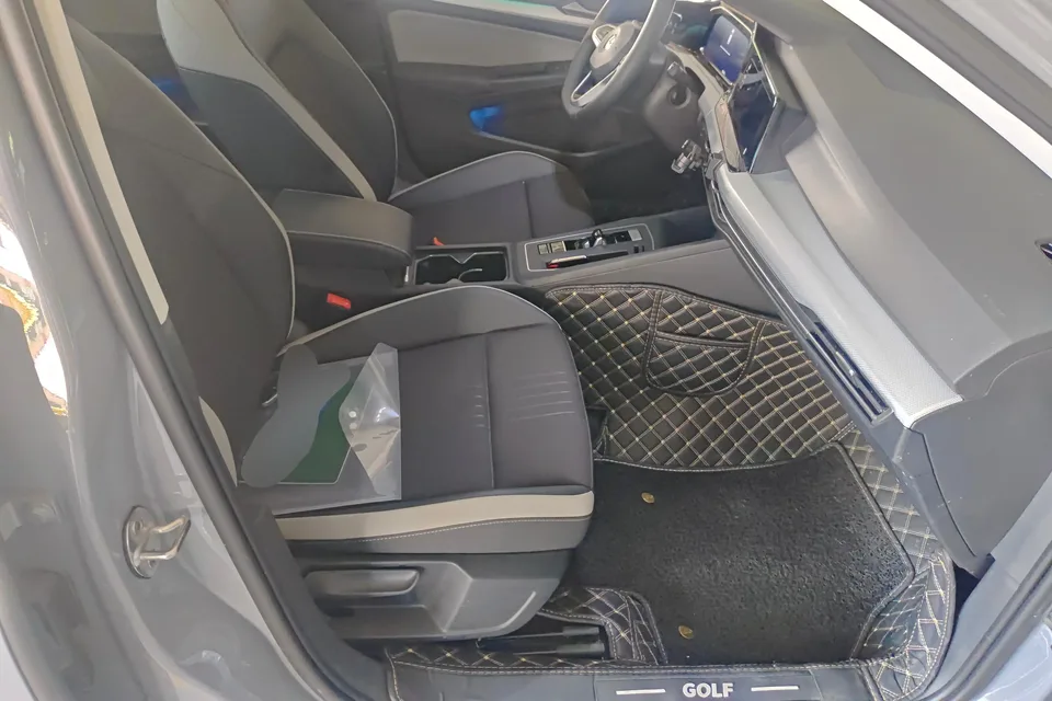 Volkswagen Golf Golf 2023 280TSI DSG Pro 2023 — миниатюра 2