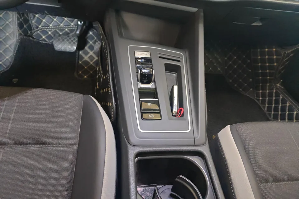 Volkswagen Golf Golf 2023 280TSI DSG Pro 2023 — миниатюра 4
