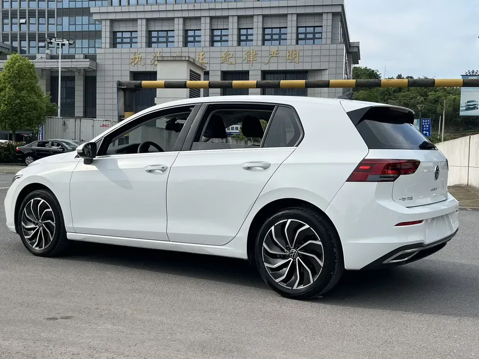 Volkswagen Golf golf 2023 280TSI DSG Pro 2022 — thumbnail 5