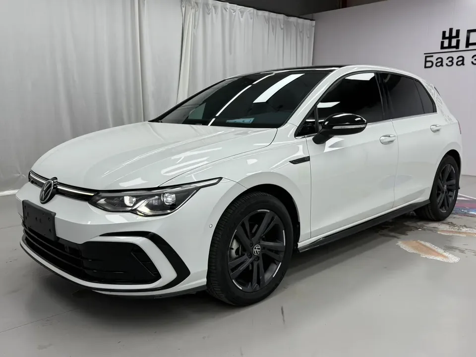 Volkswagen Golf Golf 2021 280TSI DSG R-Line 2022 — фото 1, купить с доставкой в Москву