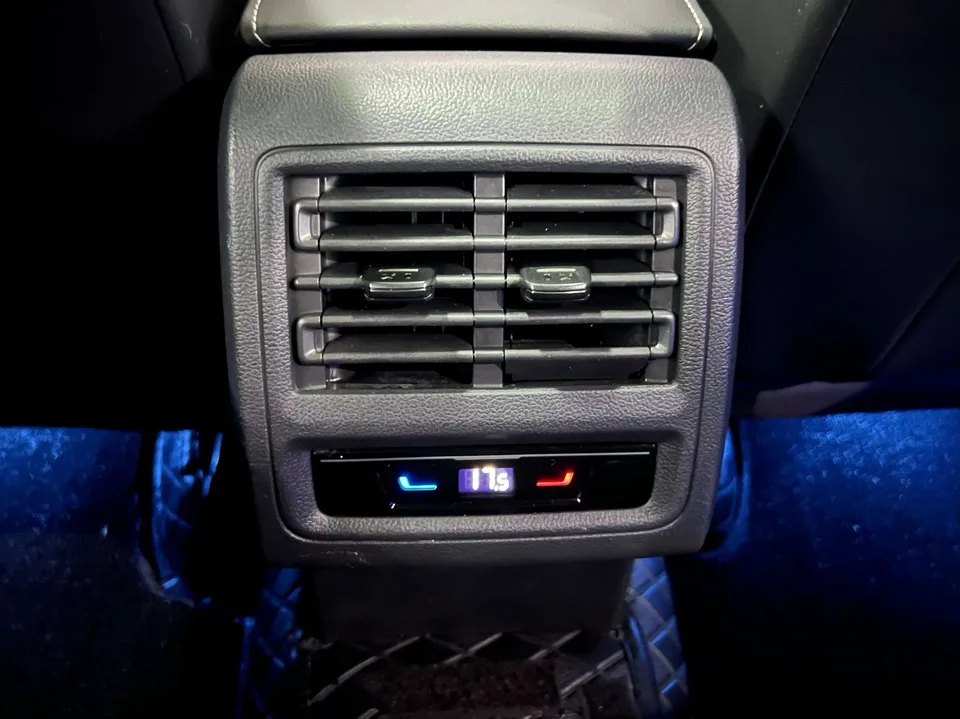 Volkswagen Golf Golf 2023 280TSI DSG R-Line Lite 2023 — миниатюра 3