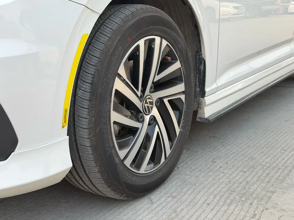 Volkswagen Lavida Lavida 2022 280TSI DSG Deluxe Edition 2022 — миниатюра 2