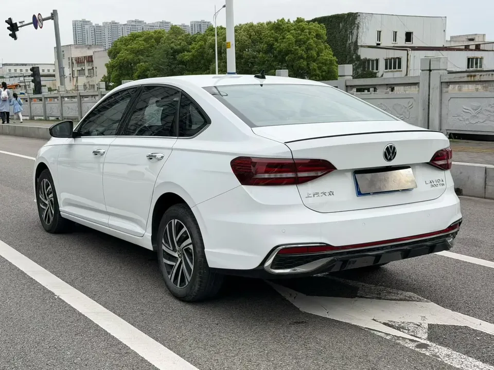 Volkswagen Lavida Lavida 2024 300TSI DSG Starry Sky Leading Edition 2024 — миниатюра 4