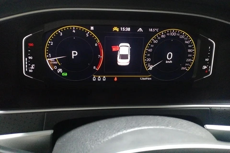 Volkswagen Lavida Lavida 2024 300TSI DSG Starry Sky Leading Edition 2024 — миниатюра 4