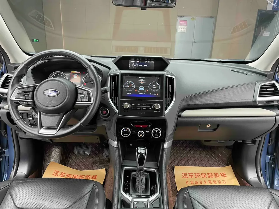Subaru Forester FORESTER 2022 2.0i AWD Deluxe Edition EyeSight 2022 — миниатюра 5