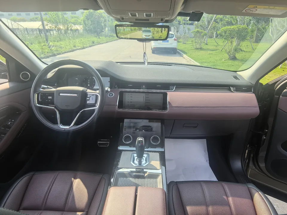 Land Rover Range Rover Evoque Range Rover Evoque 2021 Aurora L 249PS R-Dynamic SE Luxury Edition 2022 — thumbnail 2