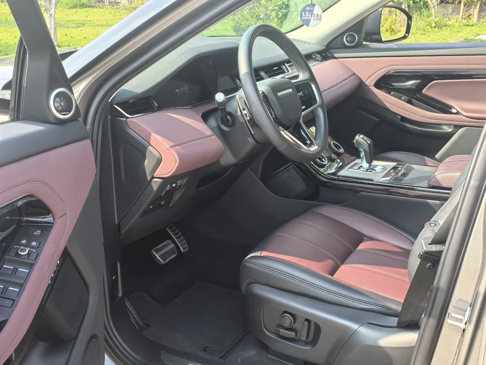 Land Rover Range Rover Evoque Range Rover Evoque 2021 Aurora L 249PS R-Dynamic SE Luxury Edition 2022 — thumbnail 3
