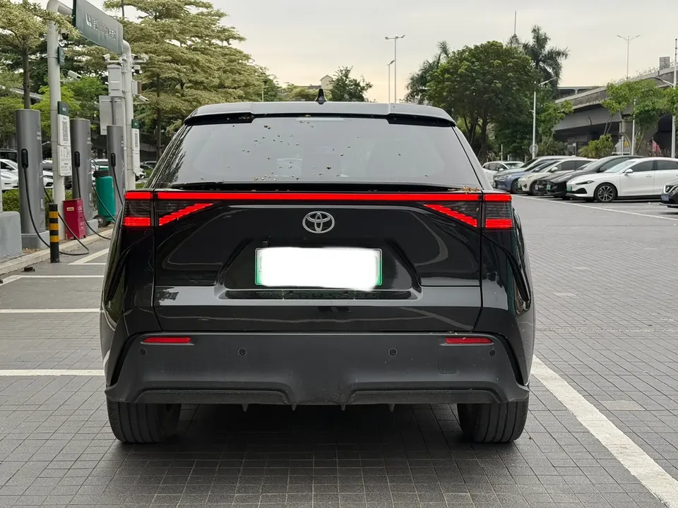 Toyota GAC bZ4X Elite 2023 — миниатюра 2