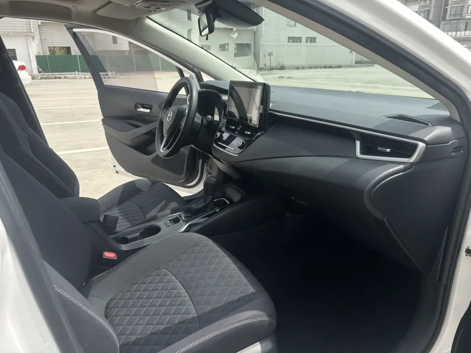 Toyota Asiatic lion Asia Lion 2.0L CVT Elite Edition 2023 — миниатюра 5