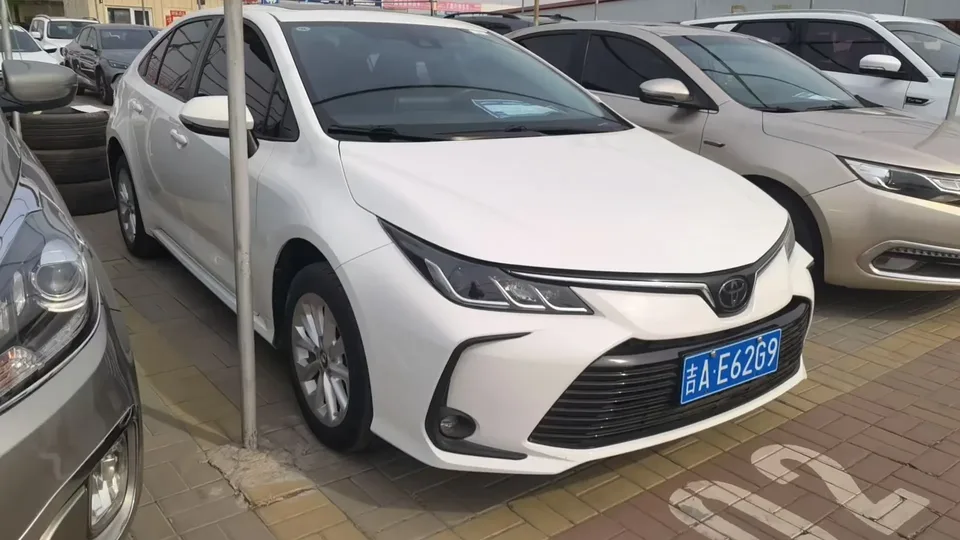 Toyota Corolla 1.2T S-CVT GL-i Elite Edition 2022 — миниатюра 3