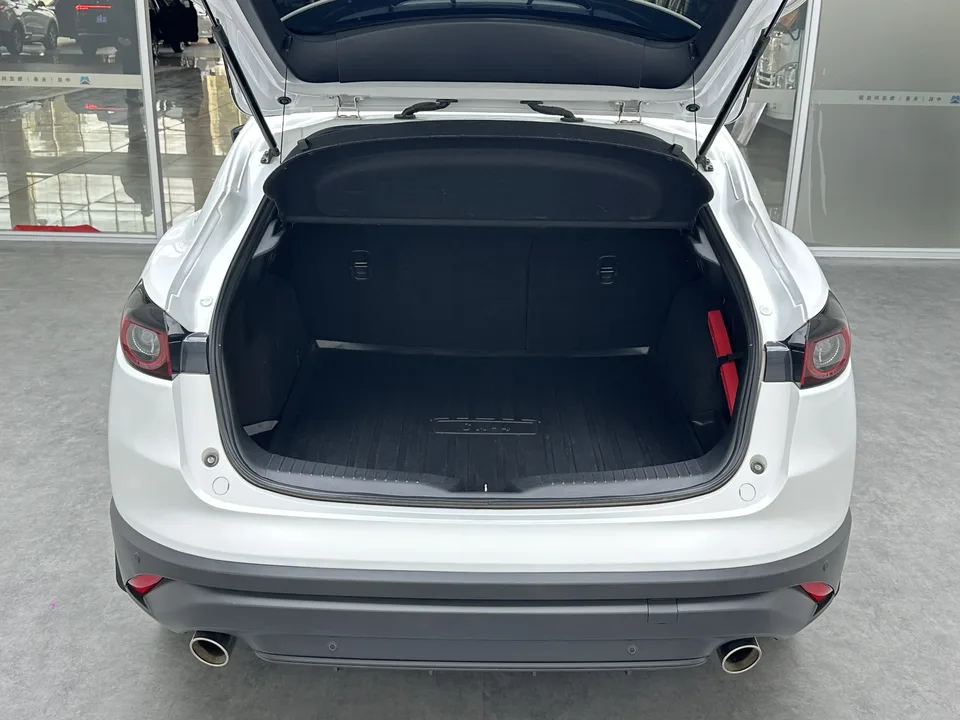 Mazda CX-4 Mazda CX-4 2021 2.0L 2WD Blue Sky Explorer Edition 2023 — thumbnail 5