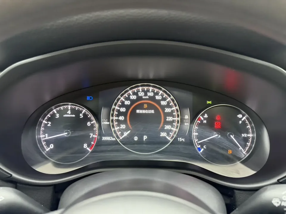 Mazda CX-50 OK Mazda CX-50 OK 2023 2.0L Automatic Leading Edition 2023 — thumbnail 3