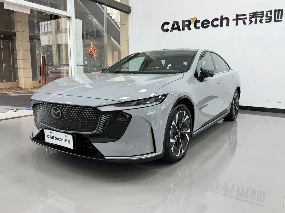 Mazda EZ-6 2024