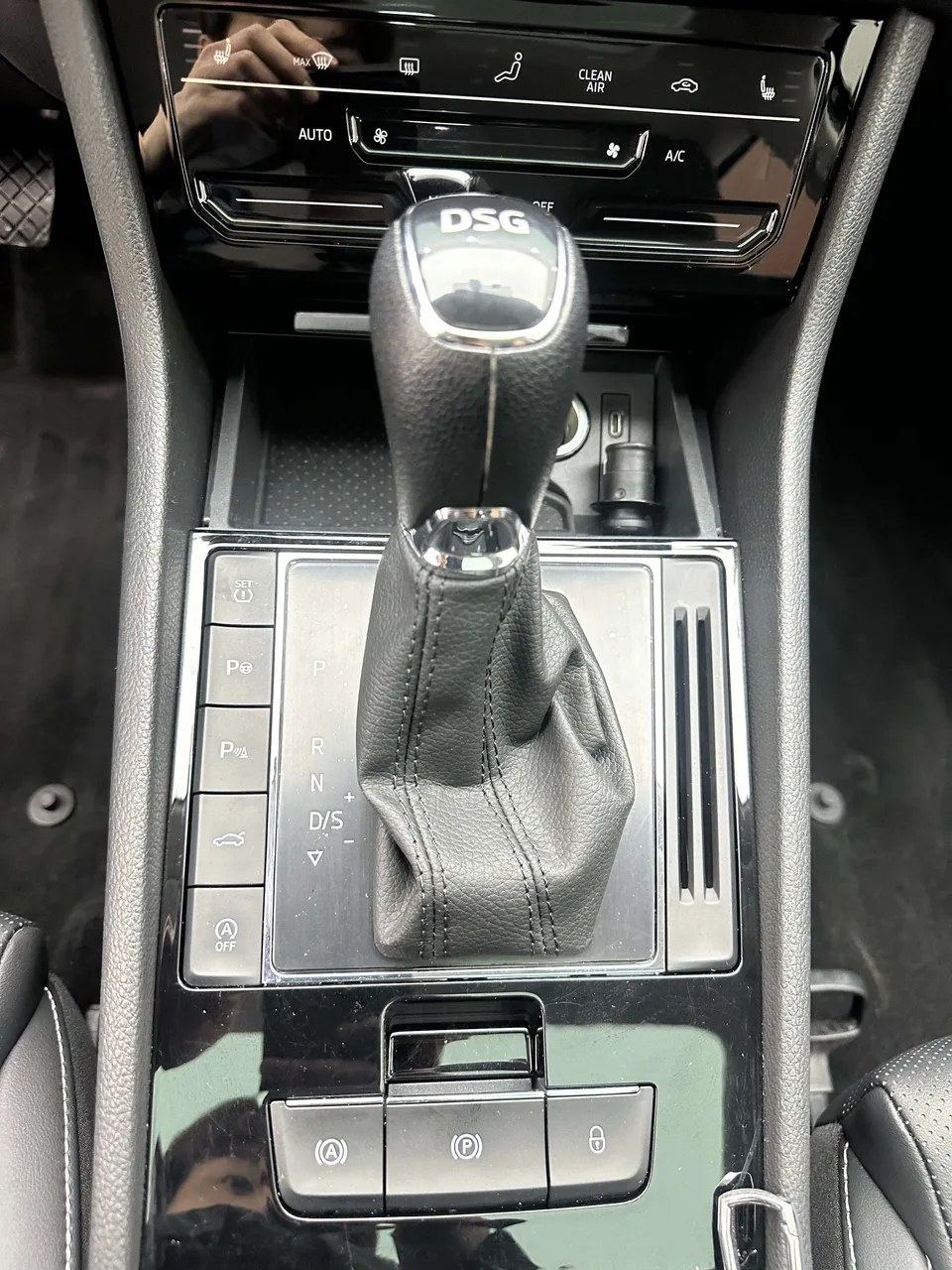 Skoda Speedy facelifted TSI280 DSG exclusive version 2023 — миниатюра 4