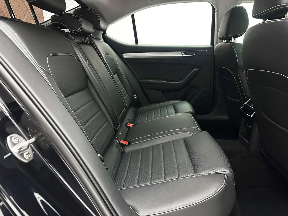 Skoda Speedy facelifted TSI280 DSG exclusive version 2023 — миниатюра 5