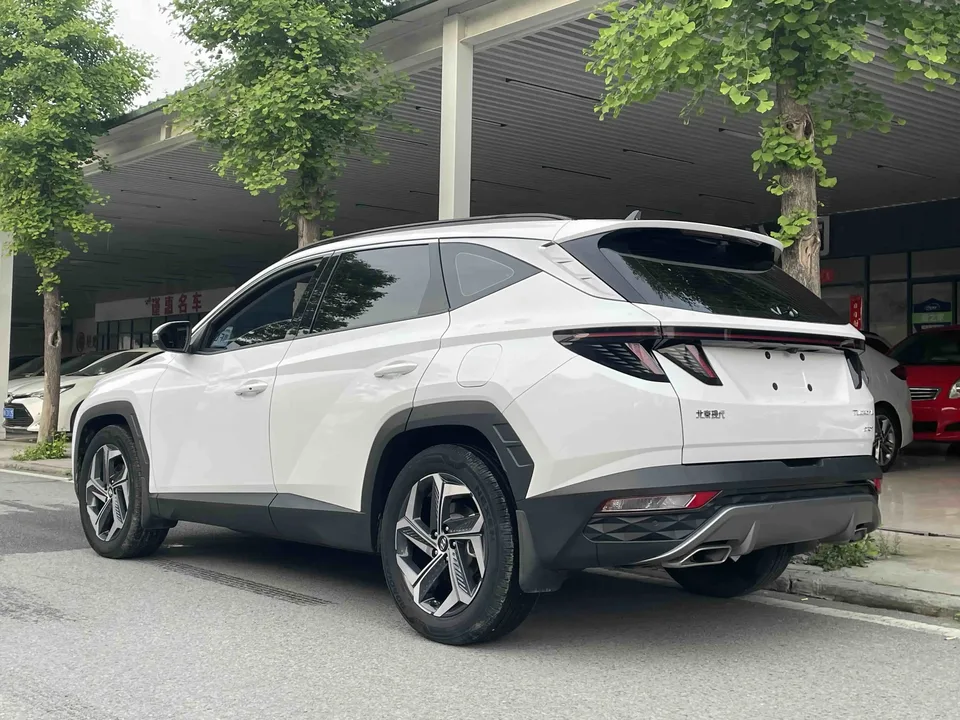 Hyundai tucson l Tucson 2023 Tucson L 1.5T LUX 2WD Premium Edition 2022 — миниатюра 2