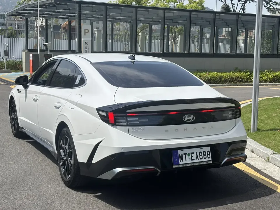 Hyundai Sonata 1.5T Pro 2024 — миниатюра 4
