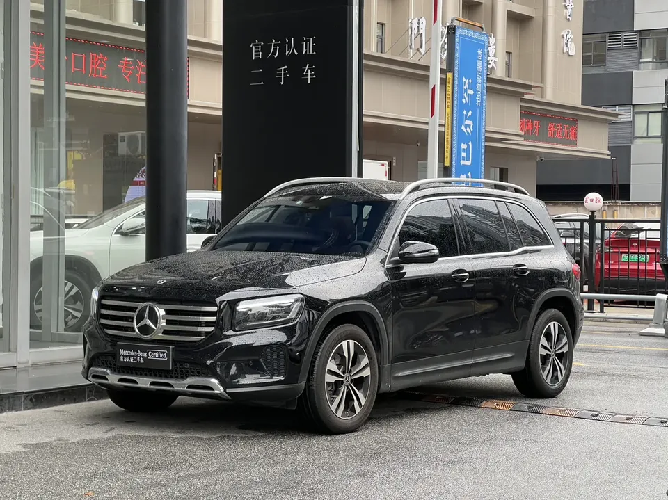 Mercedes-Benz GLB-Class 2024