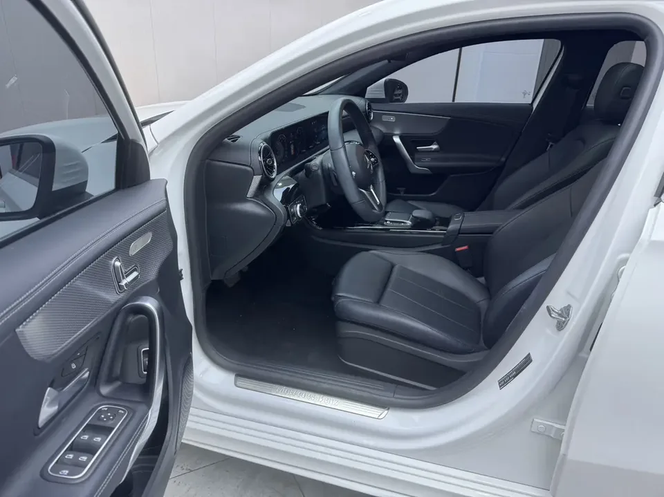 Mercedes-Benz Klasa A Mercedes Benz A Class 2022 A 180 L Sports Sedan 2022 — thumbnail 5