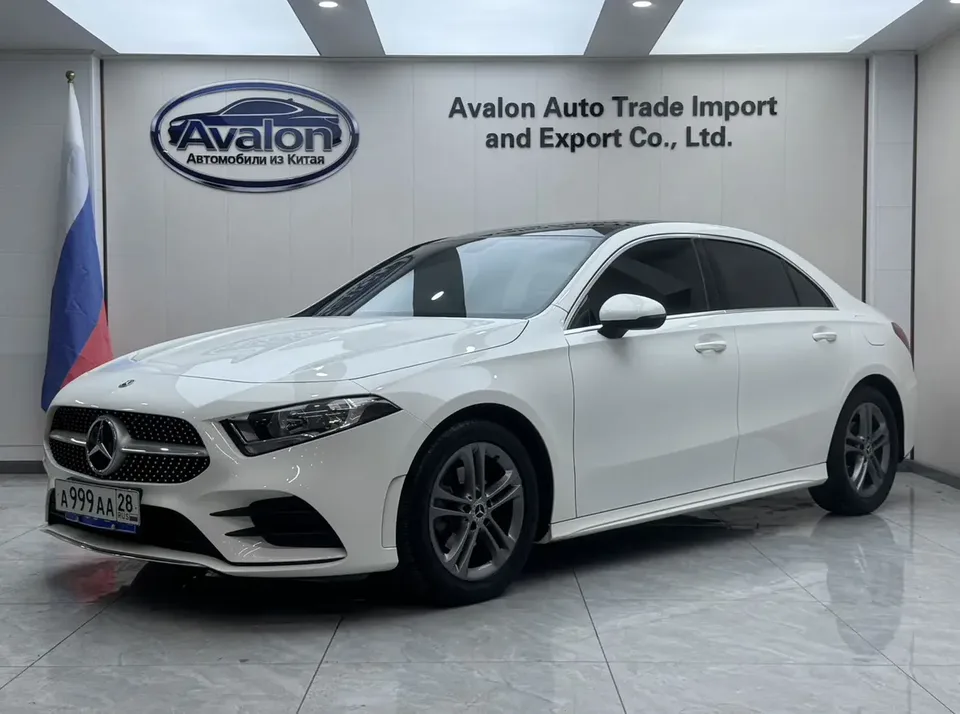 Mercedes-Benz Klasa A Mercedes Benz A Class 2022 A 180 L Sports Sedan 2022 — photo 1, buy with delivery to Moscow