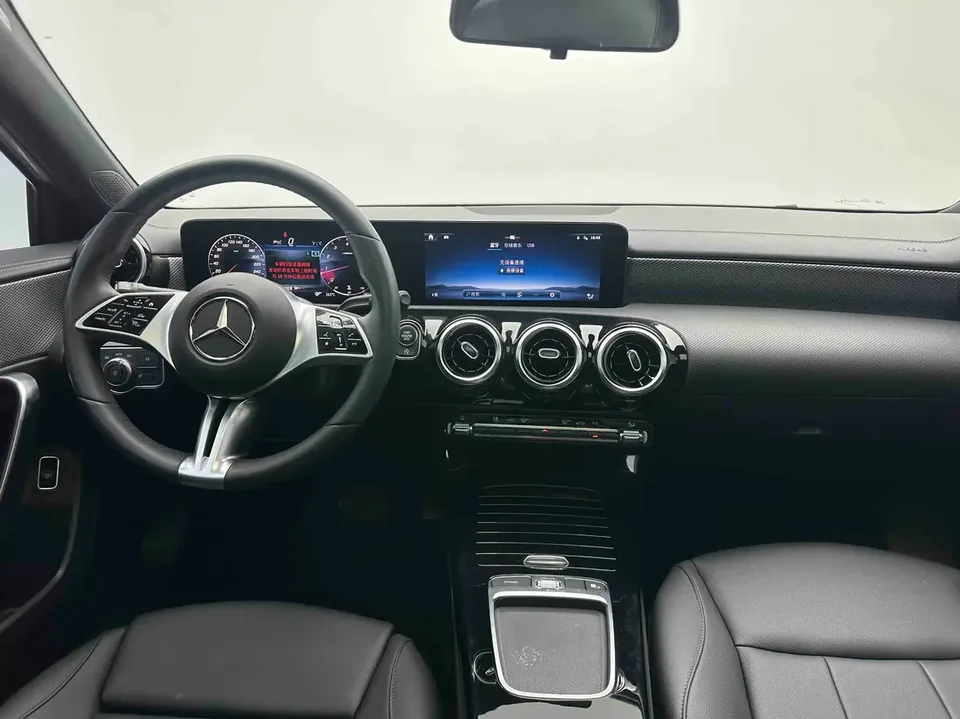 Mercedes-Benz Mercedes Benz A Class Mercedes-Benz A-Class 2023 A 180 L 2023 — миниатюра 5