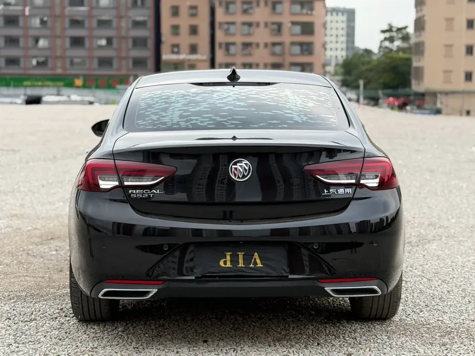 Buick Majesty 20T leading model National VI 2022 — миниатюра 2