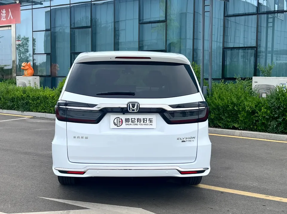 Honda Elysion Alison 2022 2.0L Hybrid Luxury Edition 2023 — thumbnail 5