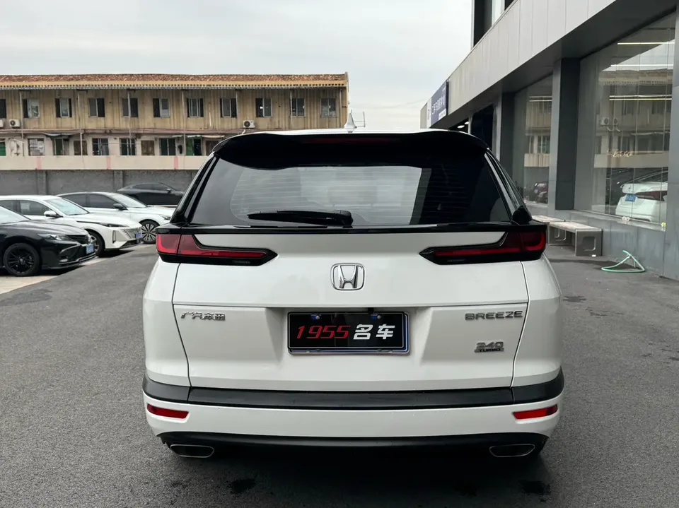 Honda Breeze 240TURBO CVT 2WD Elite Edition 2022 — миниатюра 2
