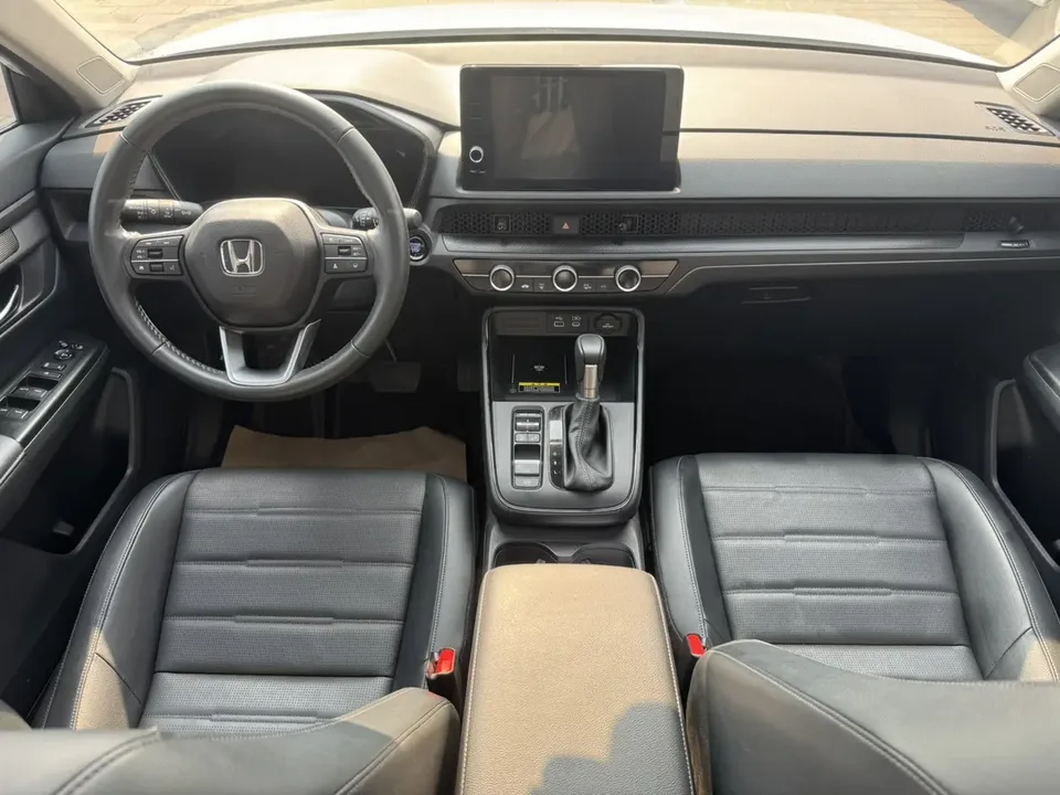 Honda CR-V Honda CR-V 2024 240TURBO CVT 2WD Front 7-seater Edition 2024 — миниатюра 4