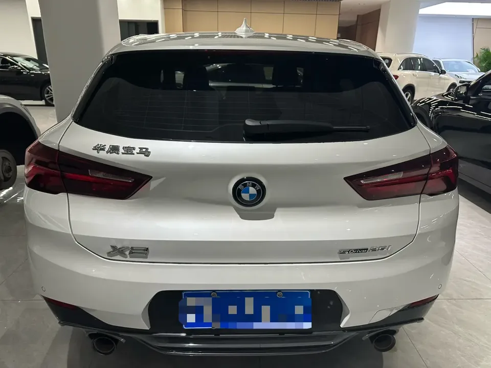 BMW X2 BMW X2 2021 sDrive25i Exclusive M Sport Package 2023 — миниатюра 2