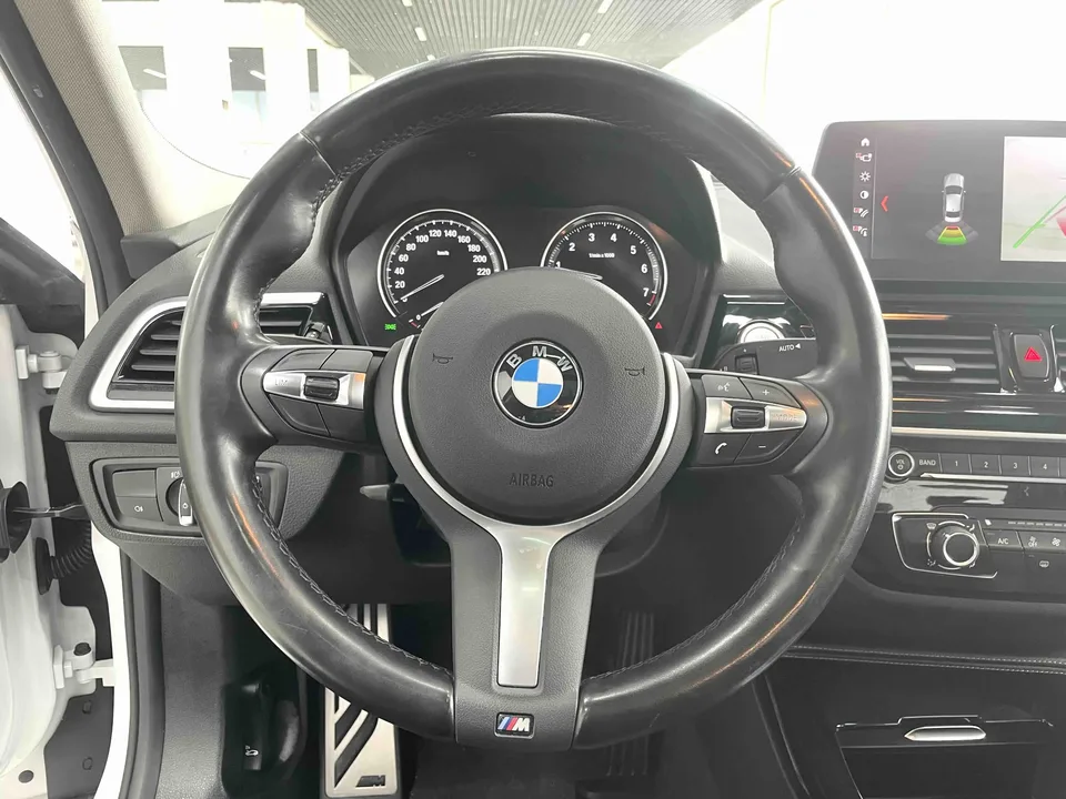 BMW 1 Series BMW 1 Series 2023 120i M Sport Night Edition 2023 — миниатюра 4