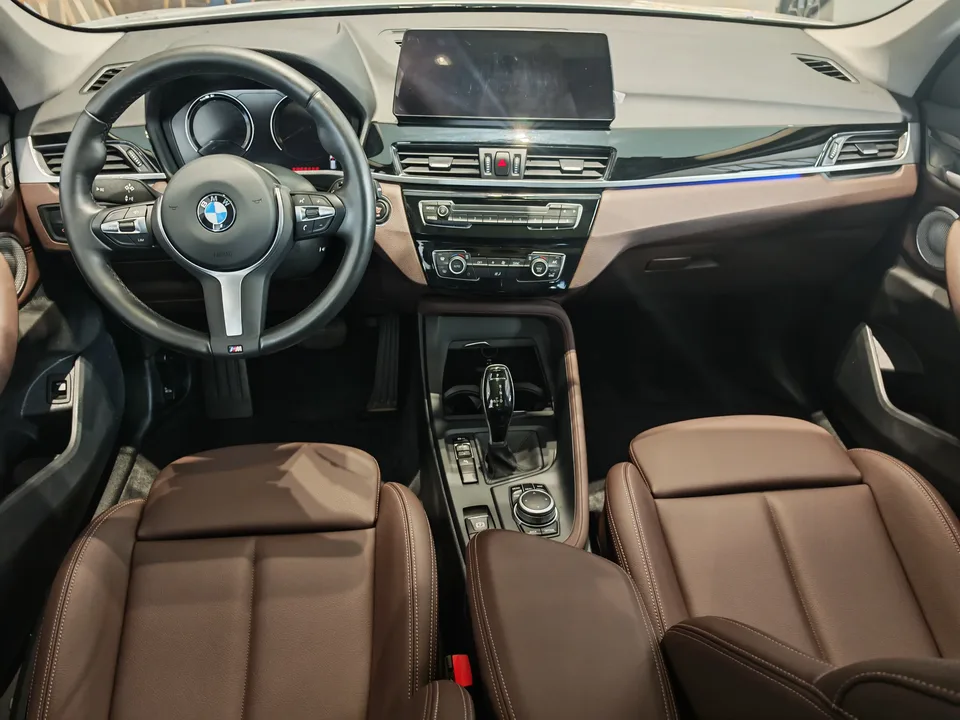 BMW X1 BMW X1 2022 sDrive25Li Leading Edition 2023 — миниатюра 3