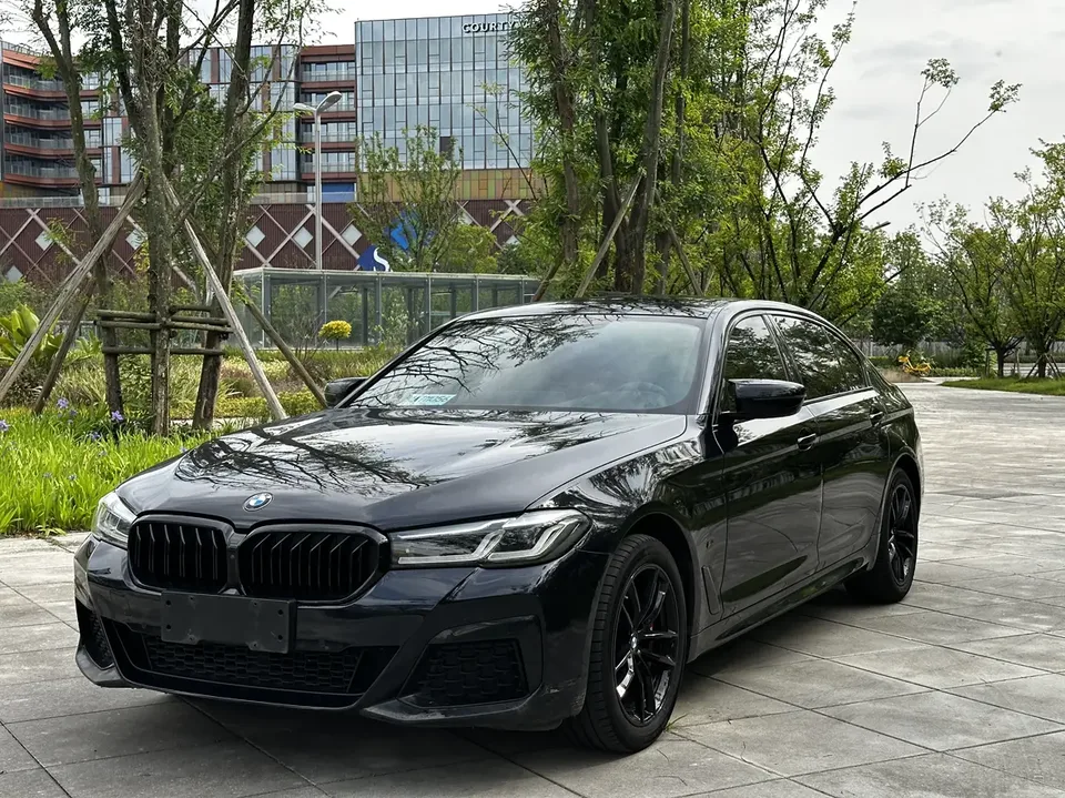BMW 5 Series 2022
