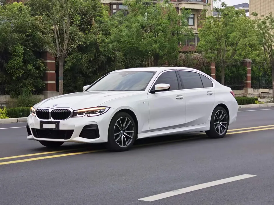 BMW 3 Series 2022