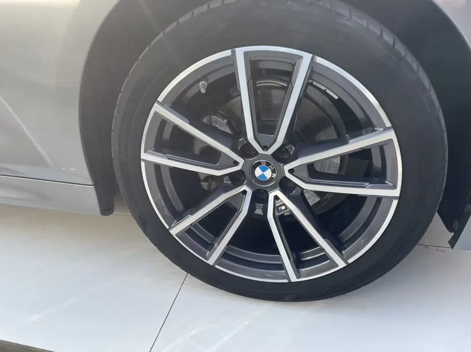 BMW 3 Series BMW 3 Series 2023 325Li M Sport Package 2023 — миниатюра 3