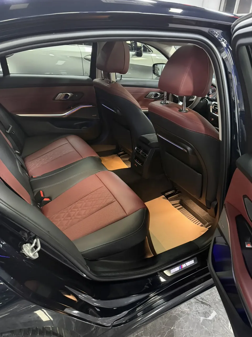 BMW 3 Series facelift 325Li M Sport Night Edition 2022 — миниатюра 2