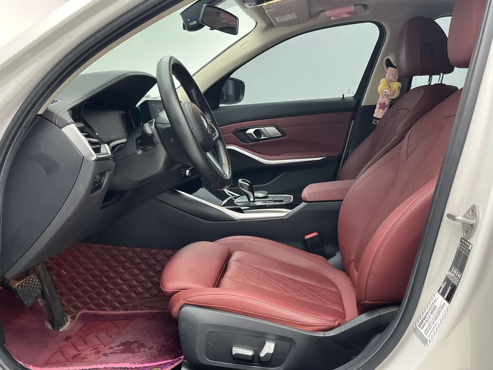 BMW 3 Series facelift 320Li M Sport package 2022 — миниатюра 4